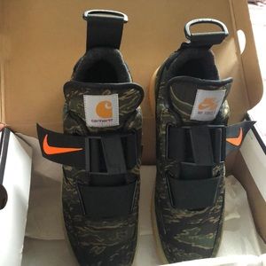 New in Box Nike x Carhartt Air Force 1’s